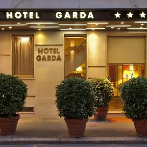 garda.italymilanhotels.net/
