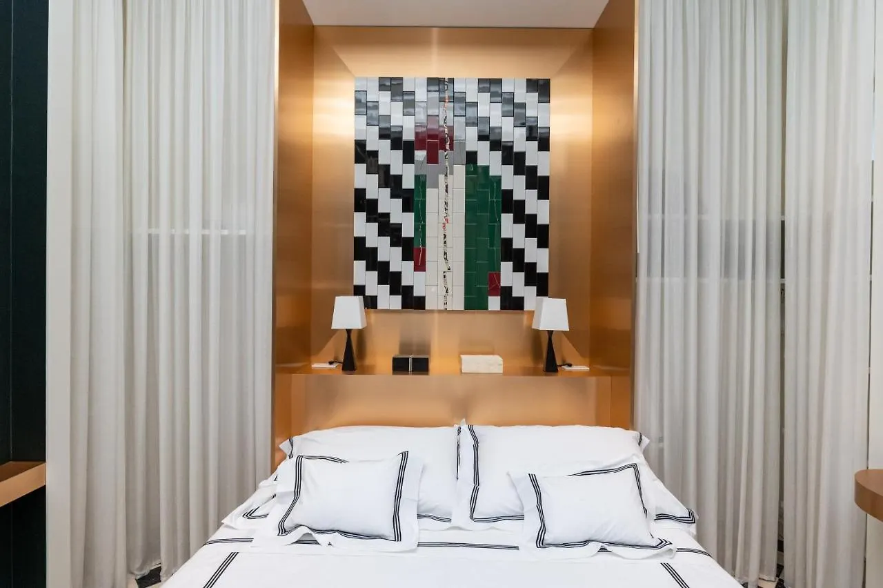 Pantheon Balcony Morgana Suite Rome Aparthotel